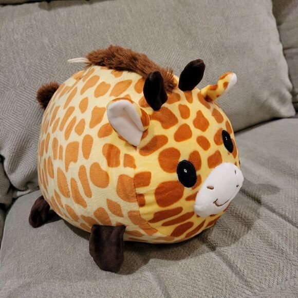 Plush Jimmy the Giraffe 10" Stuffy - Picture 9 of 9